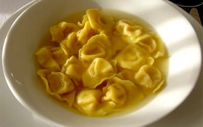 cappelletti-in-brodo-umbria