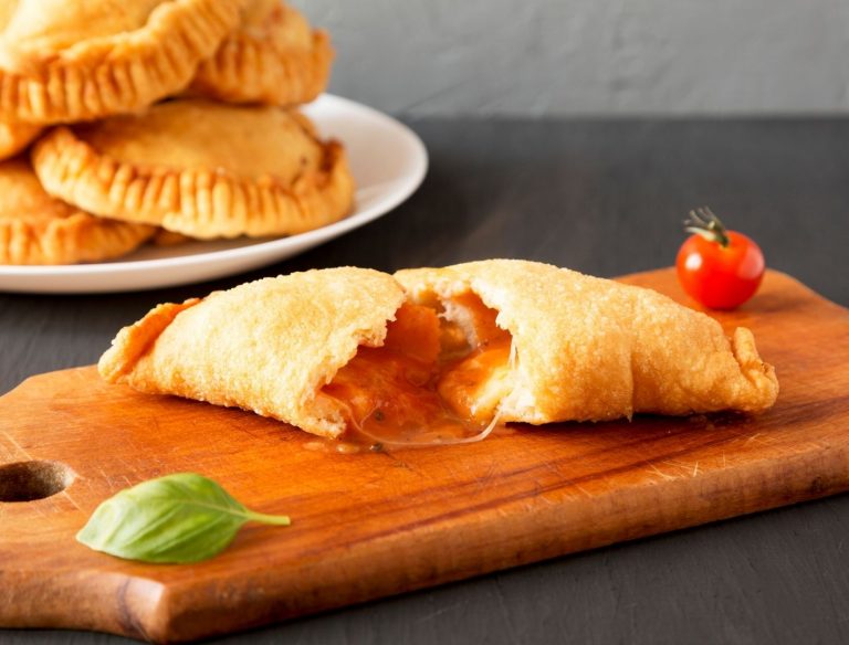 I panzerotti pugliesi battono l’intelligenza artificiale: parola di Papa Francesco